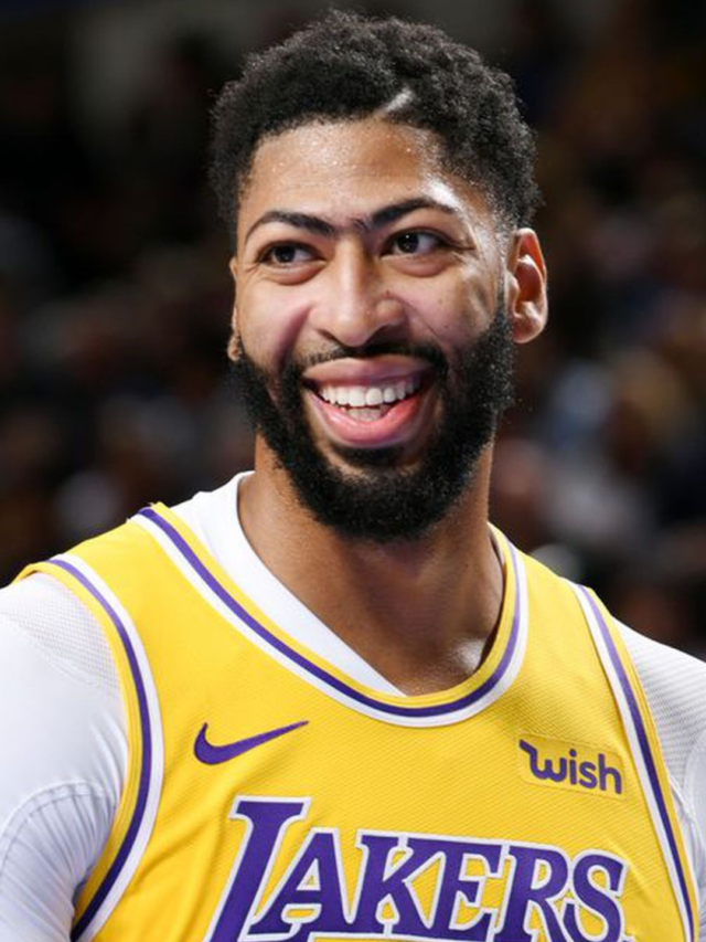 Lakers urged to trade for a $50 million shooting center to pair with Anthony Davis (6)